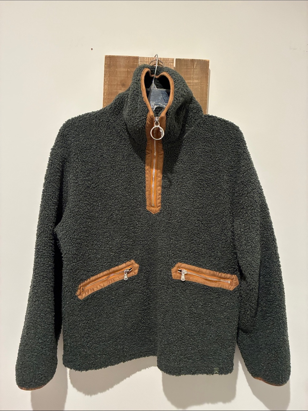 Varley Olive Green Sherpa Pullover with Tan Trim